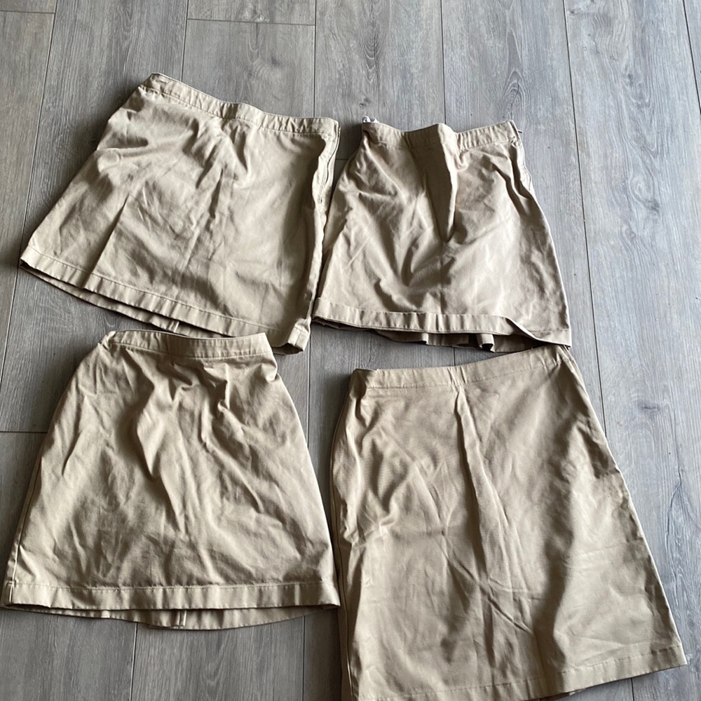 Lands End Girl’s Khaki Skorts